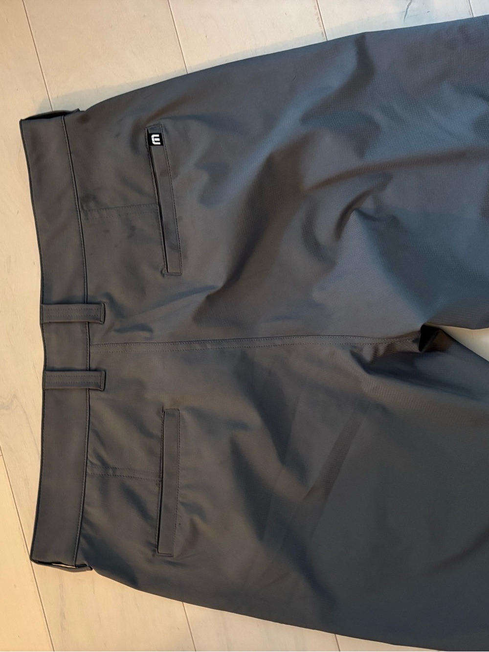 Travis Mathew Men's Hybrid Shorts in Charcoal Black